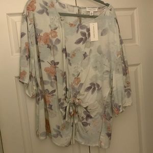 Vintage X America. Xl floral shirt NWT